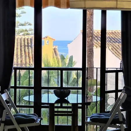 Agradable Estudio En Puerto Cabopino Apartment